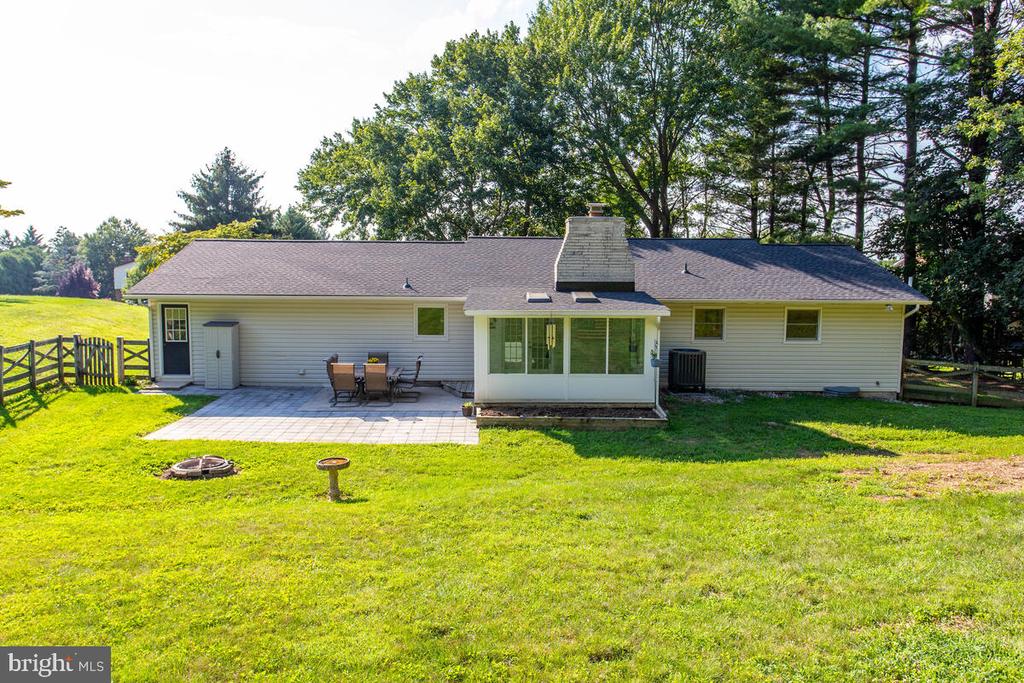 903 WINCHESTER DRIVE