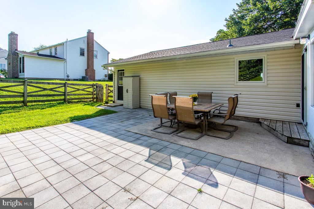 903 WINCHESTER DRIVE