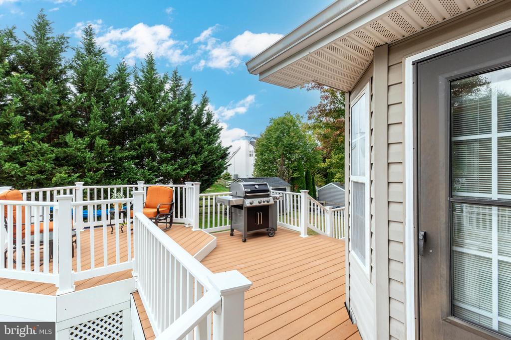 993 WAMPLER LANE