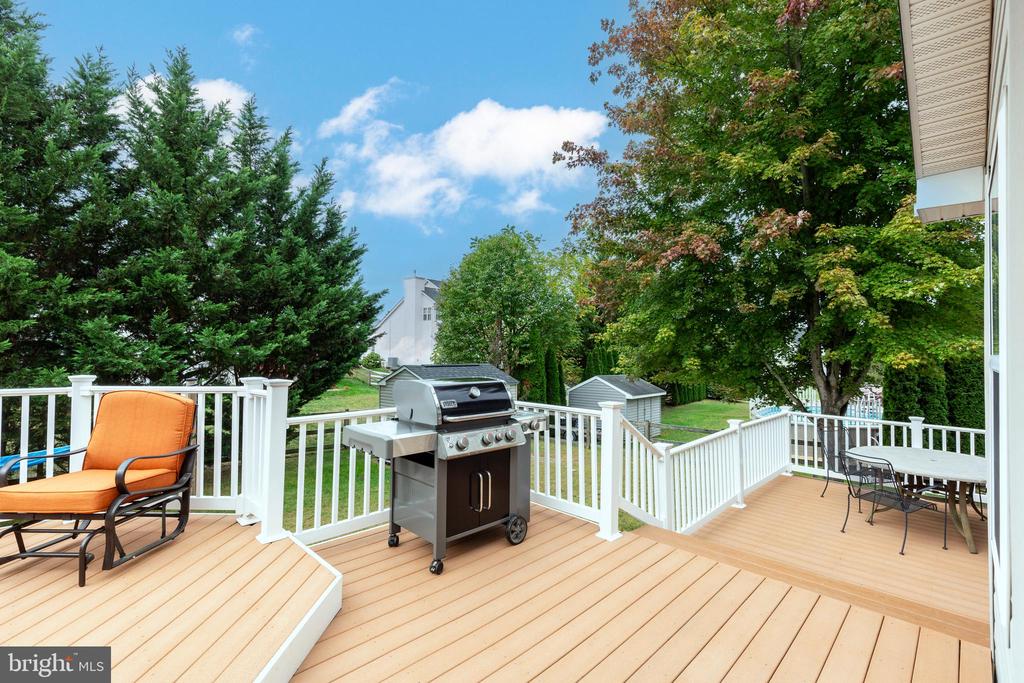 993 WAMPLER LANE