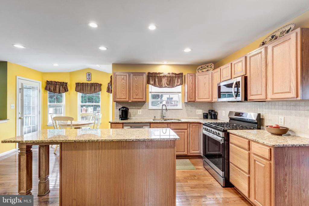 993 WAMPLER LANE