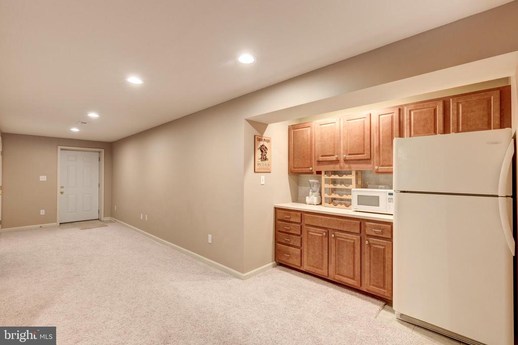 993 WAMPLER LANE