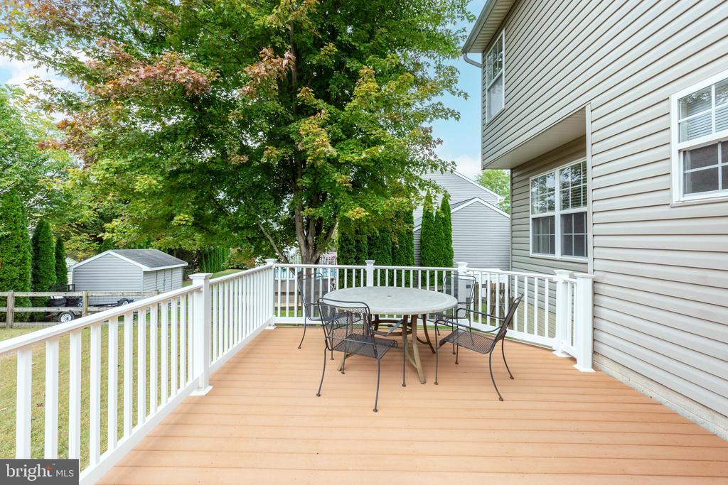 993 WAMPLER LANE
