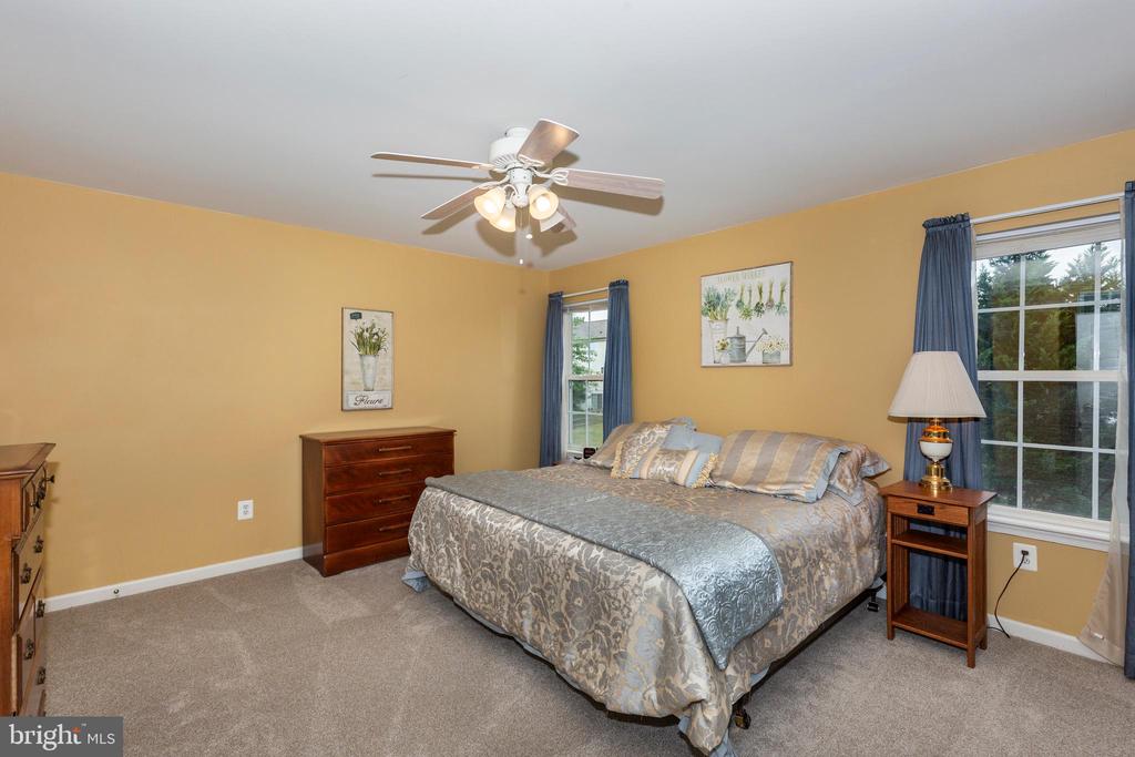 993 WAMPLER LANE