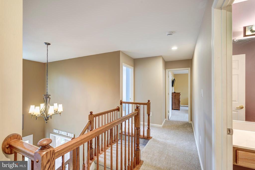 993 WAMPLER LANE