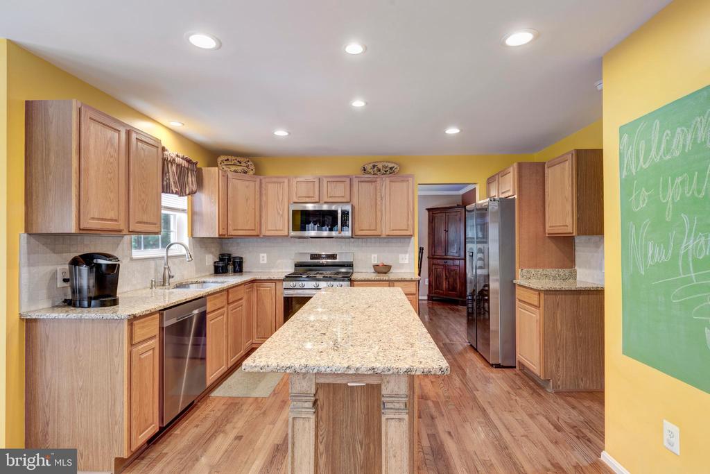 993 WAMPLER LANE