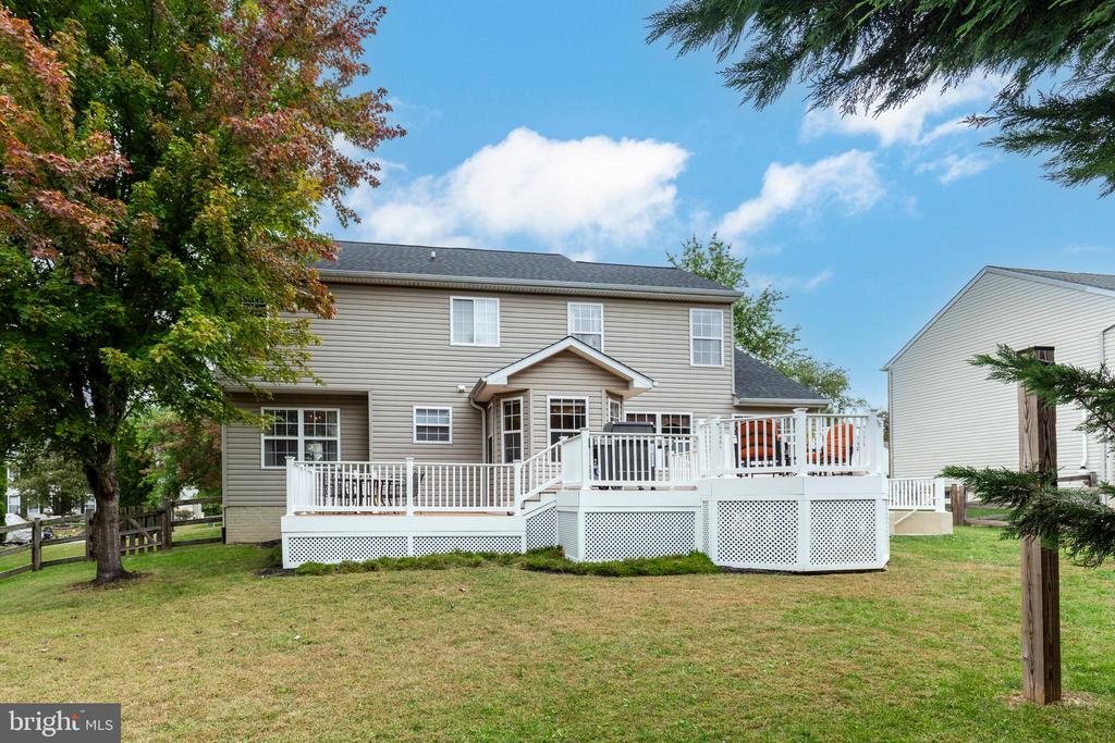993 WAMPLER LANE