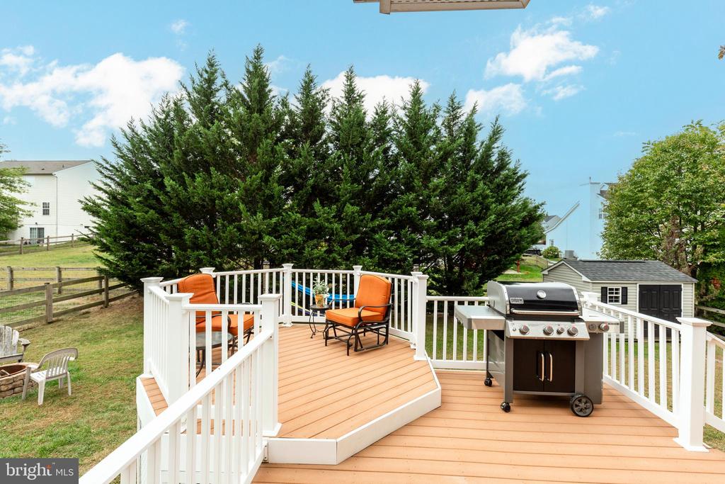 993 WAMPLER LANE