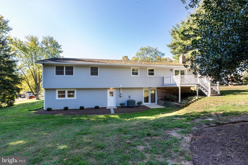1202 FRIZZELL ROAD