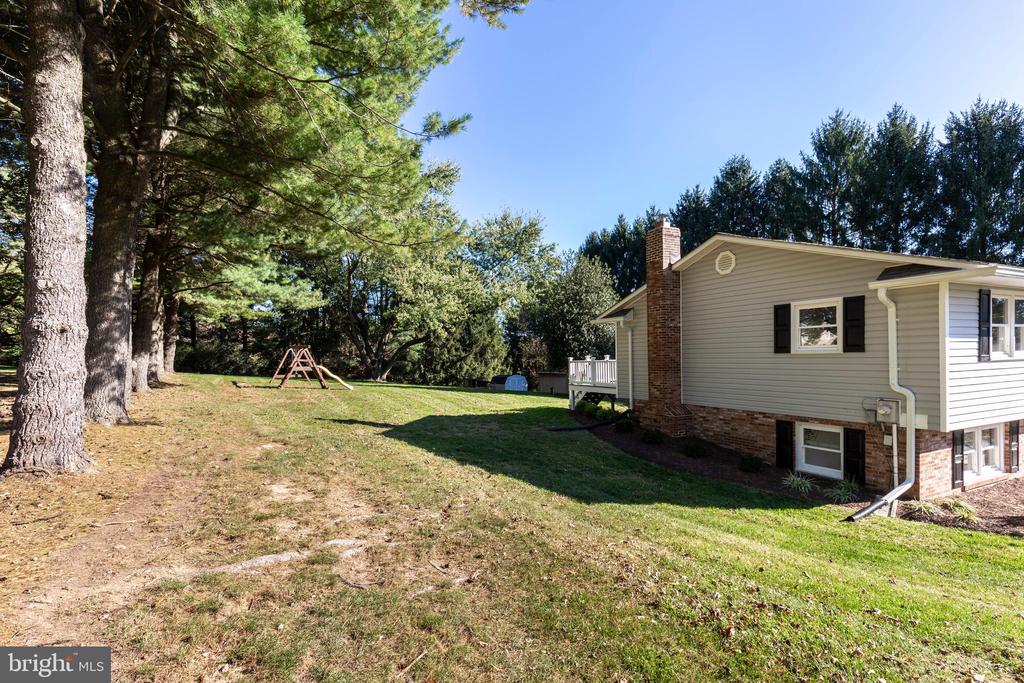 1202 FRIZZELL ROAD