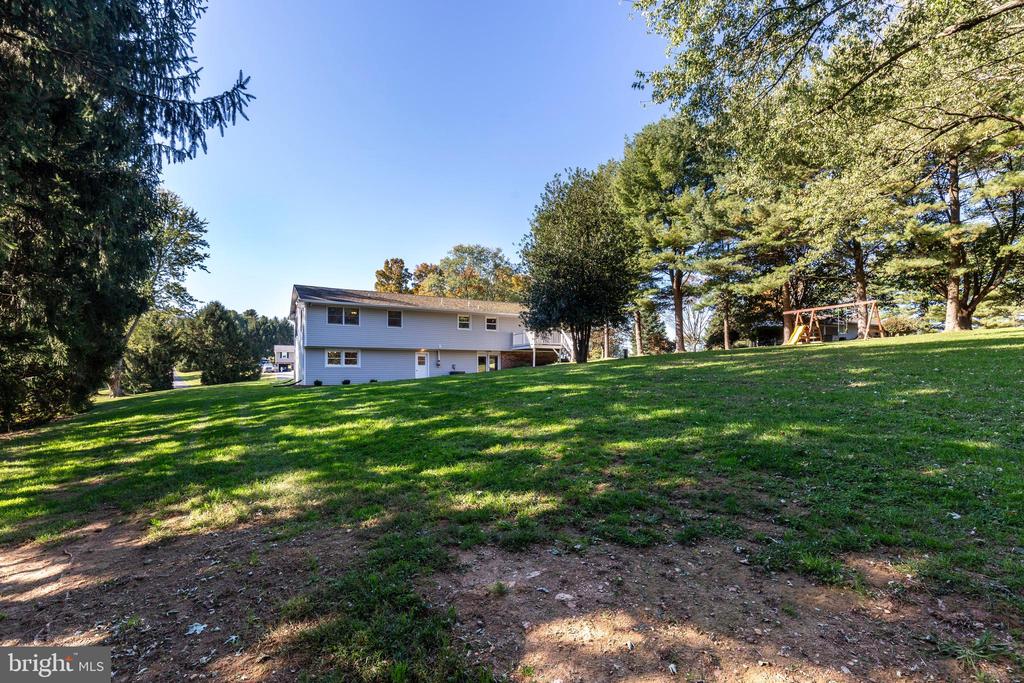 1202 FRIZZELL ROAD