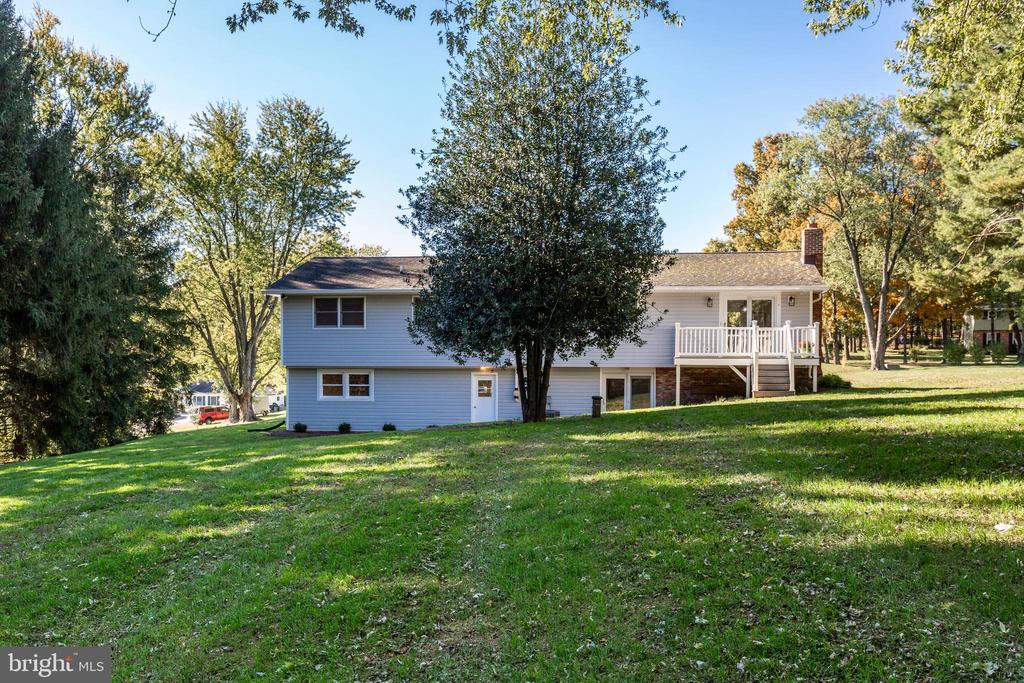 1202 FRIZZELL ROAD