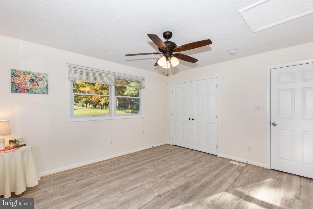 1202 FRIZZELL ROAD