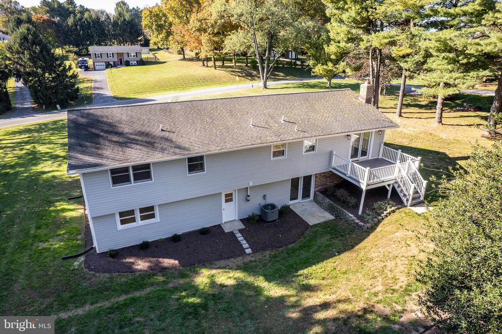 1202 FRIZZELL ROAD