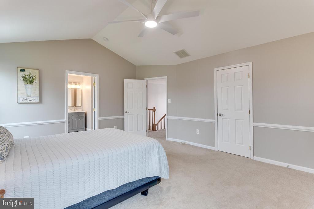 802 KITTERY DRIVE