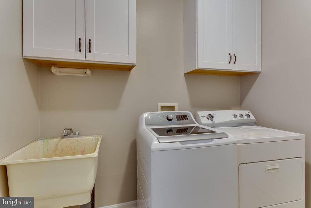 802 KITTERY DRIVE