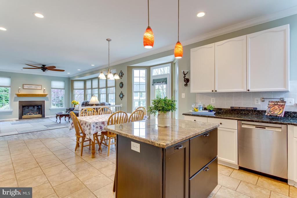 802 KITTERY DRIVE