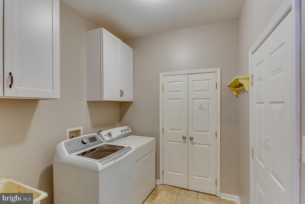 802 KITTERY DRIVE