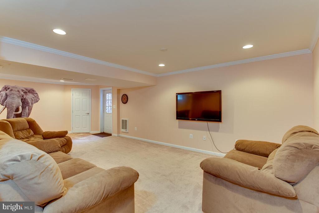 802 KITTERY DRIVE