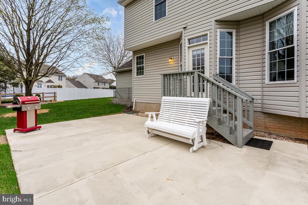 802 KITTERY DRIVE