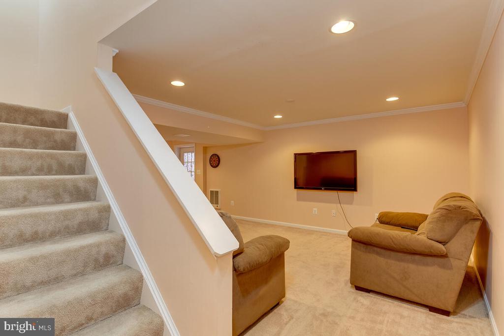802 KITTERY DRIVE