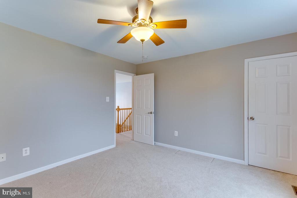 802 KITTERY DRIVE