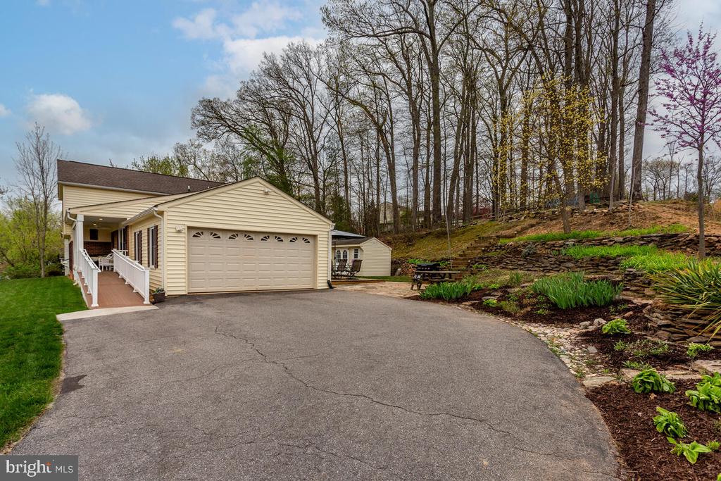 6141 SNOWDENS RUN ROAD