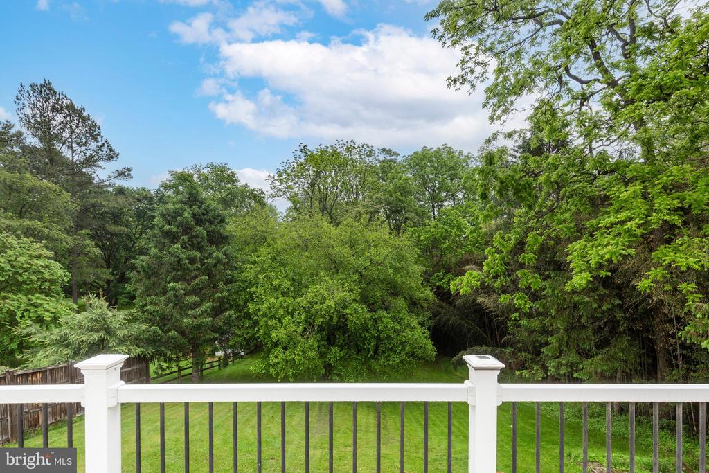 6109 OAKLAND MILLS ROAD