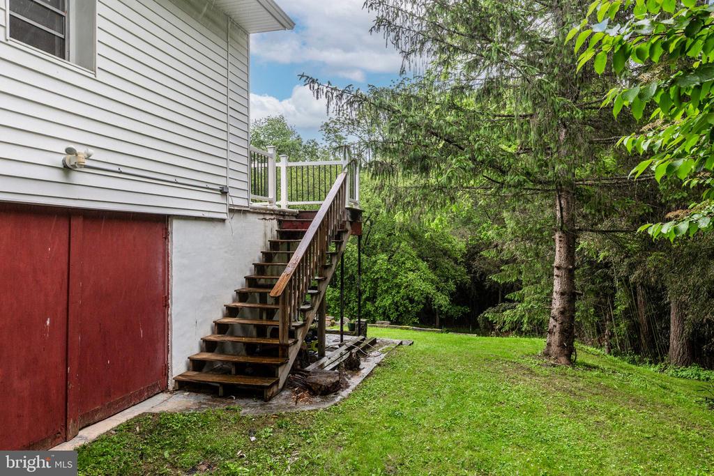 6109 OAKLAND MILLS ROAD