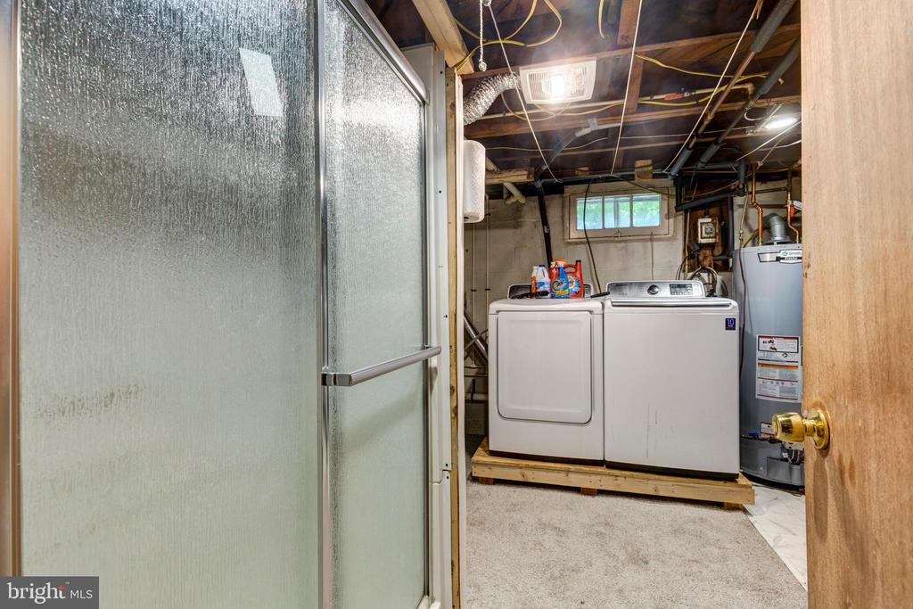 6109 OAKLAND MILLS ROAD