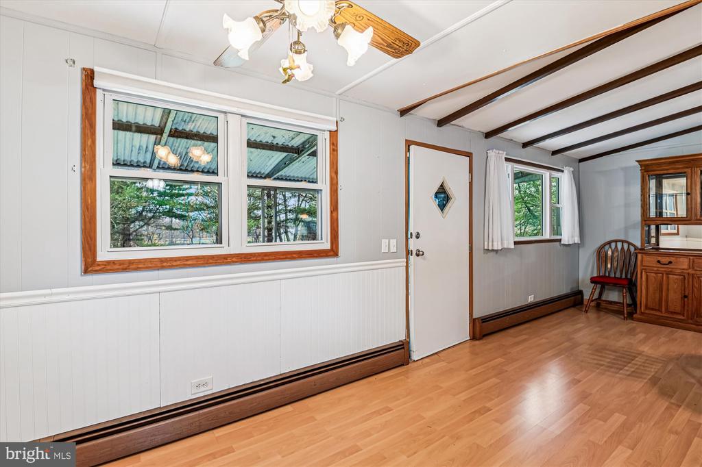 2116 SPENCER LANE