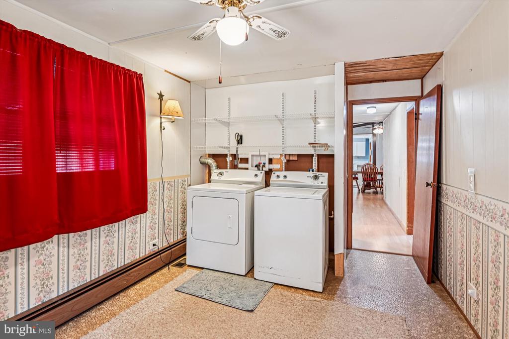 2116 SPENCER LANE