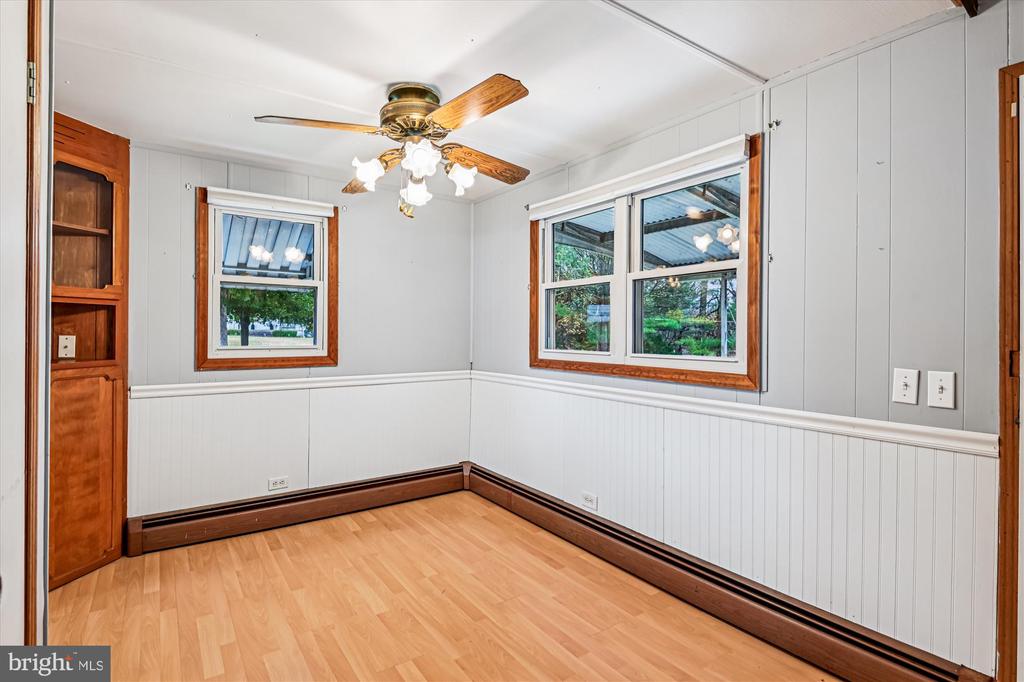 2116 SPENCER LANE