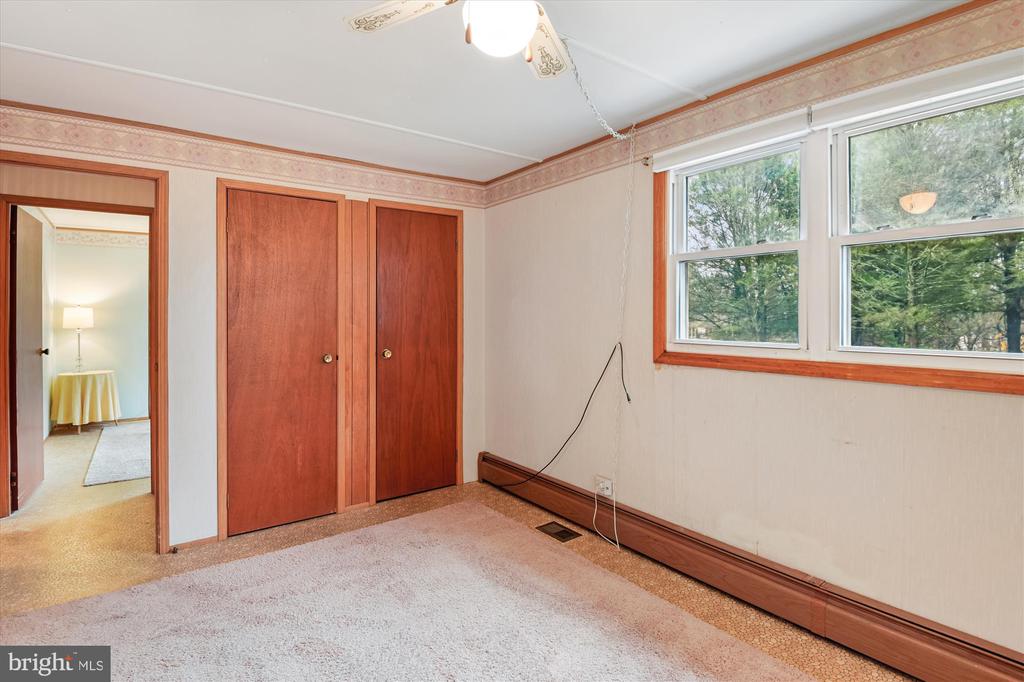 2116 SPENCER LANE