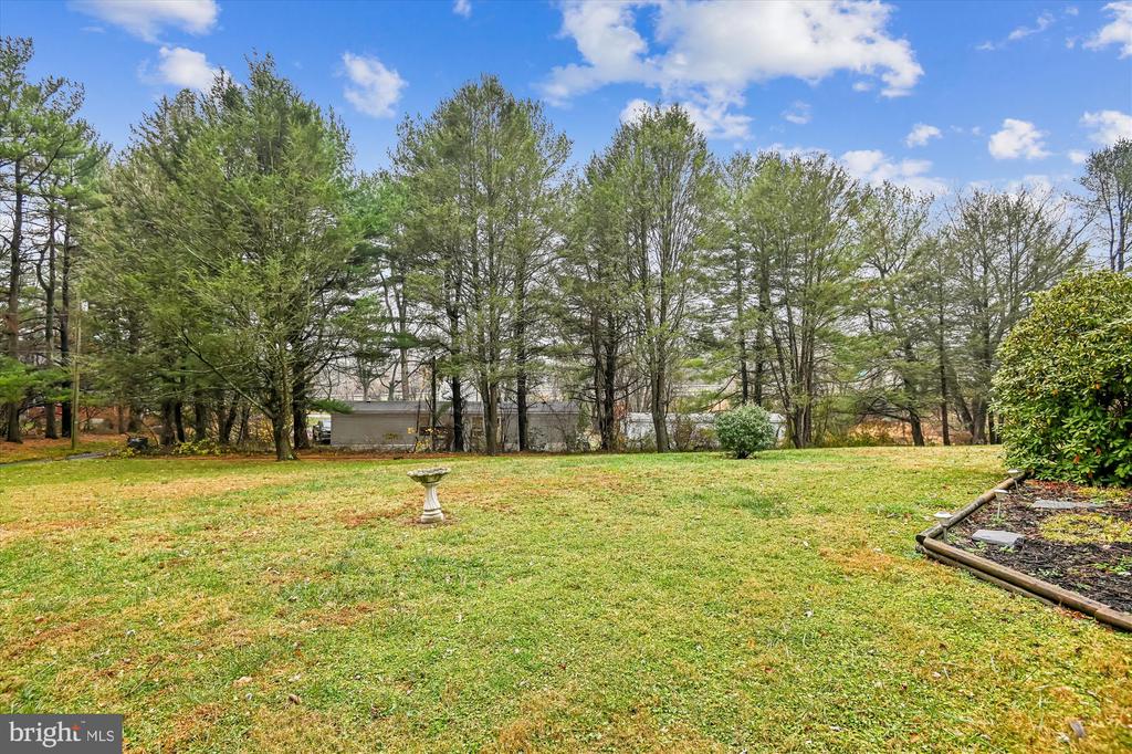 2116 SPENCER LANE