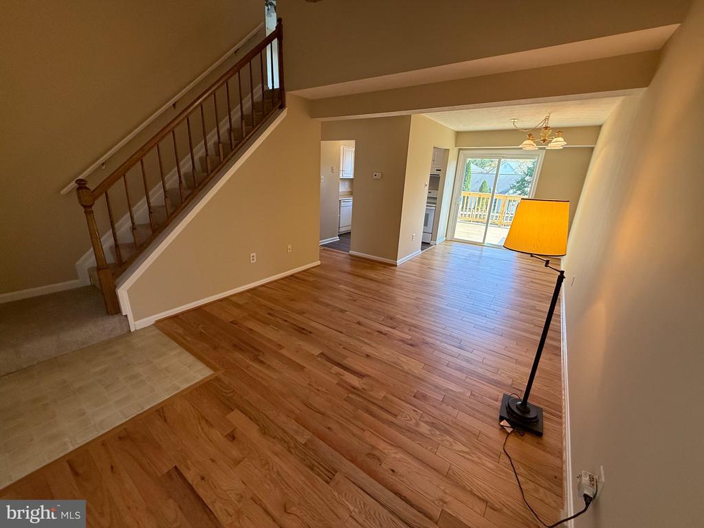 1576 BRIMFIELD CIRCLE