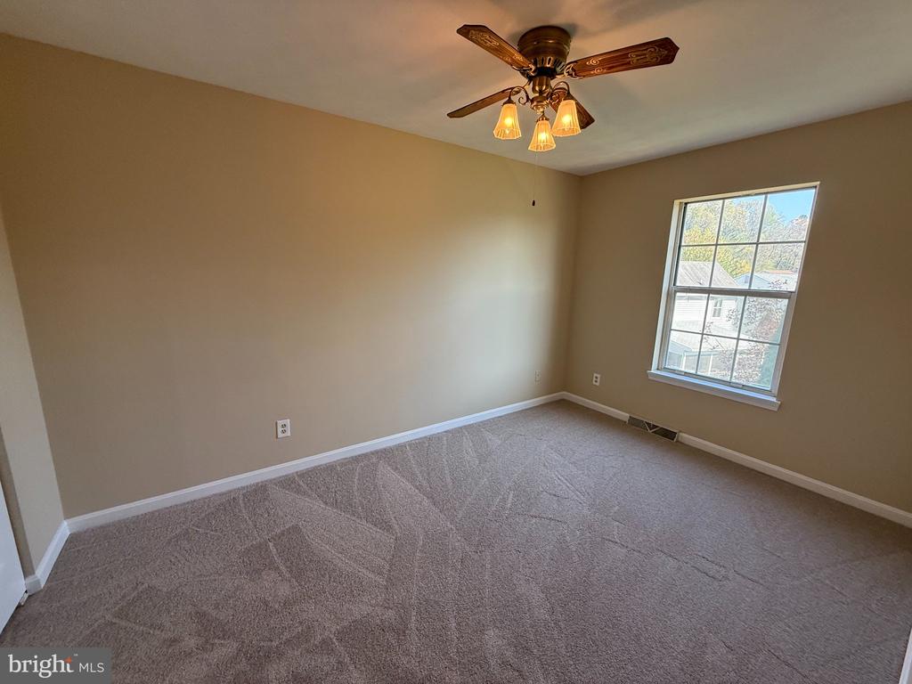 1576 BRIMFIELD CIRCLE