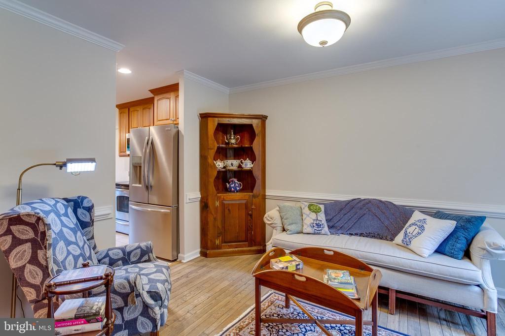 5421 HUCKLEBERRY LANE