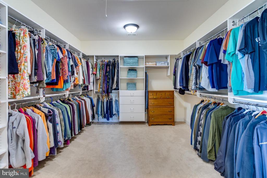 4180 JOHN BENJAMIN DRIVE