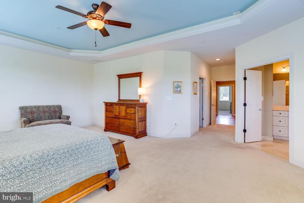 4180 JOHN BENJAMIN DRIVE