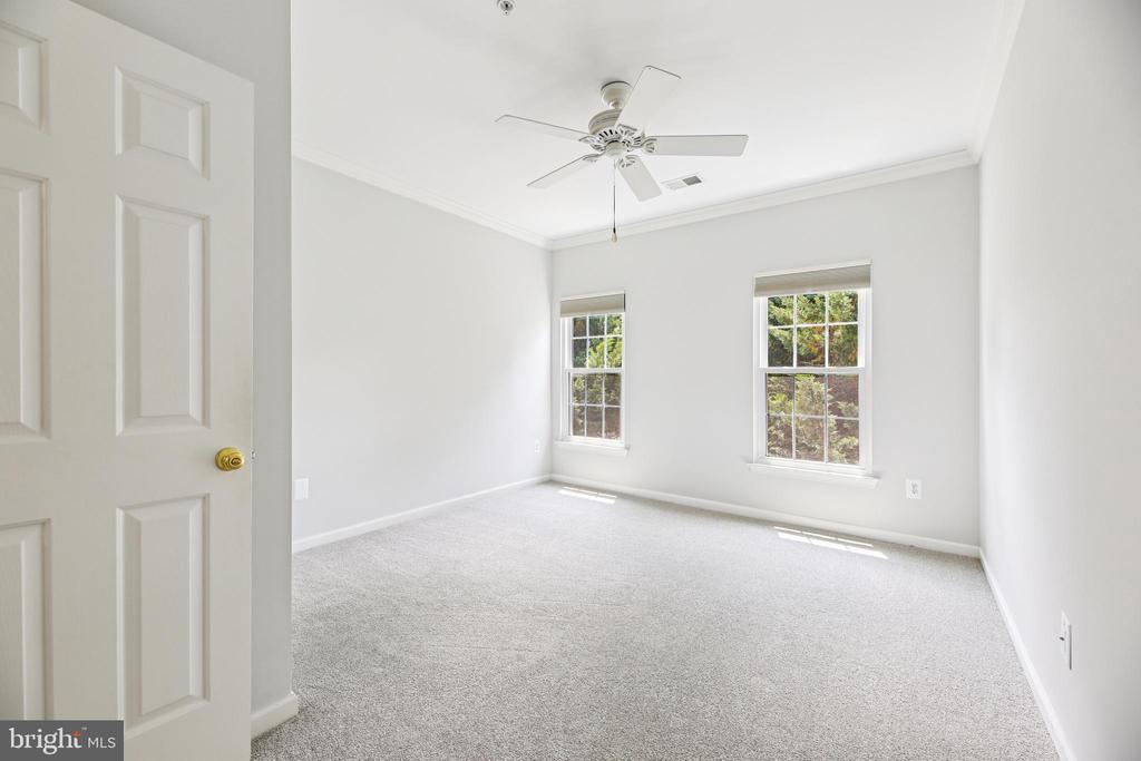 6200 GLEN VALLEY TERRACE Unit: 1G