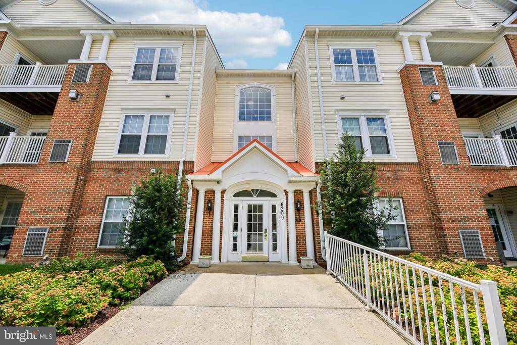 6200 GLEN VALLEY TERRACE Unit: 1G