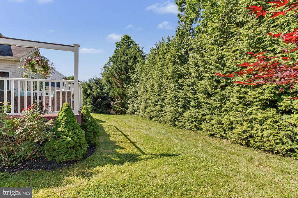 306 LOGANWOOD COURT