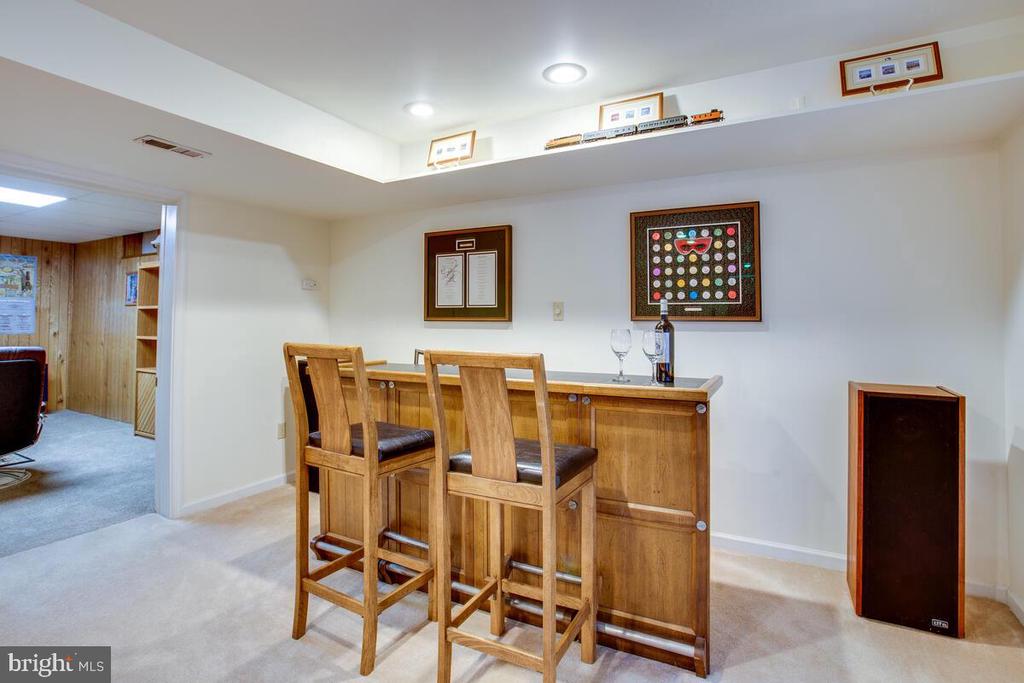 9625 LARCHMEDE COURT