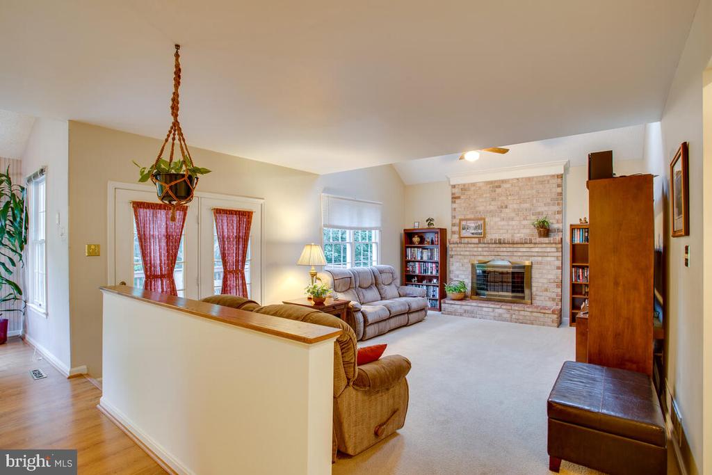 9625 LARCHMEDE COURT