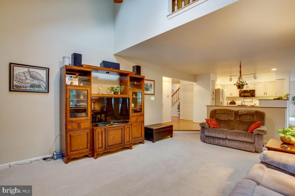 9625 LARCHMEDE COURT