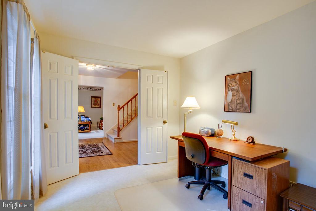 9625 LARCHMEDE COURT