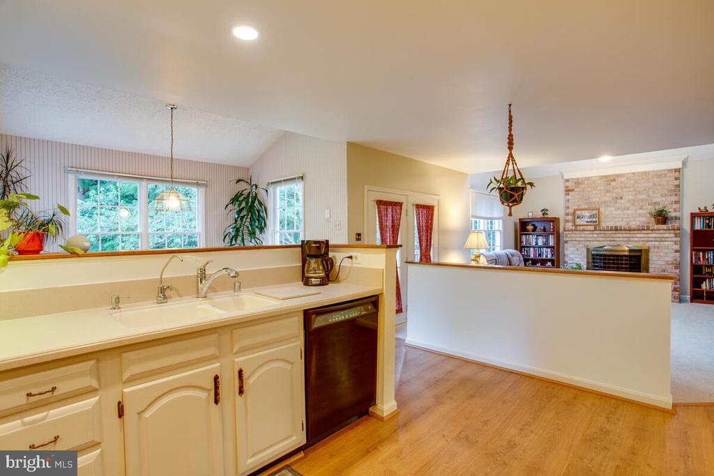 9625 LARCHMEDE COURT