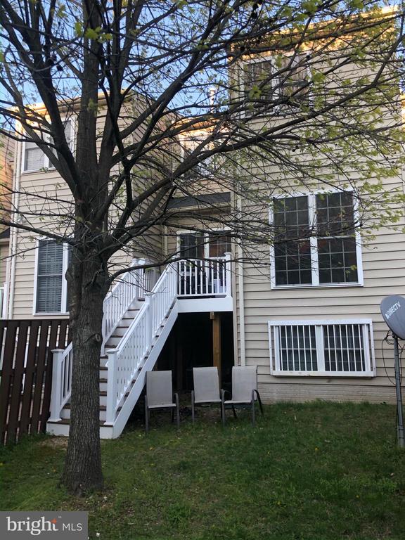 8823 MONTJOY PLACE