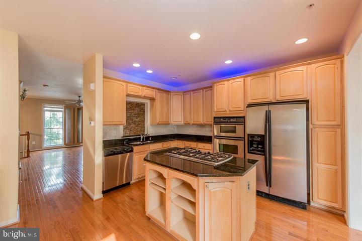 8823 MONTJOY PLACE